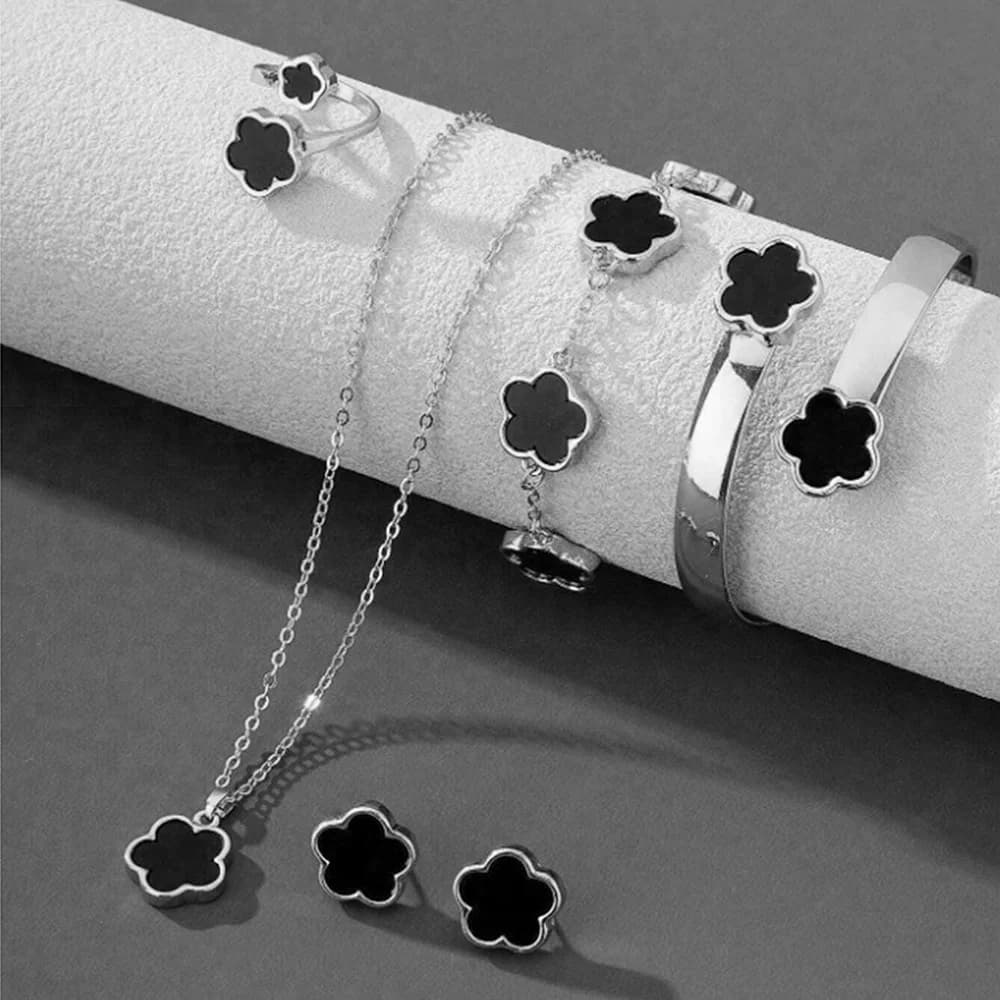 Set di gioielli da donna con fiore portafortuna a cinque petali, 5 pezzi, bracciale alla moda con fiore + collana + orecchini + bracciale + anello, compleanno, Ann