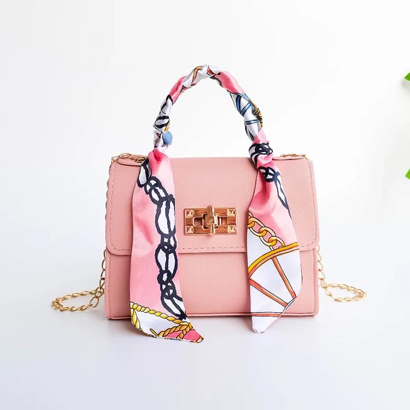 2023 New Fashion Niche Square Patterned sciarpa in rilievo decorazione V-pattern nappa Lock Chain singola spalla piccola borsa quadrata