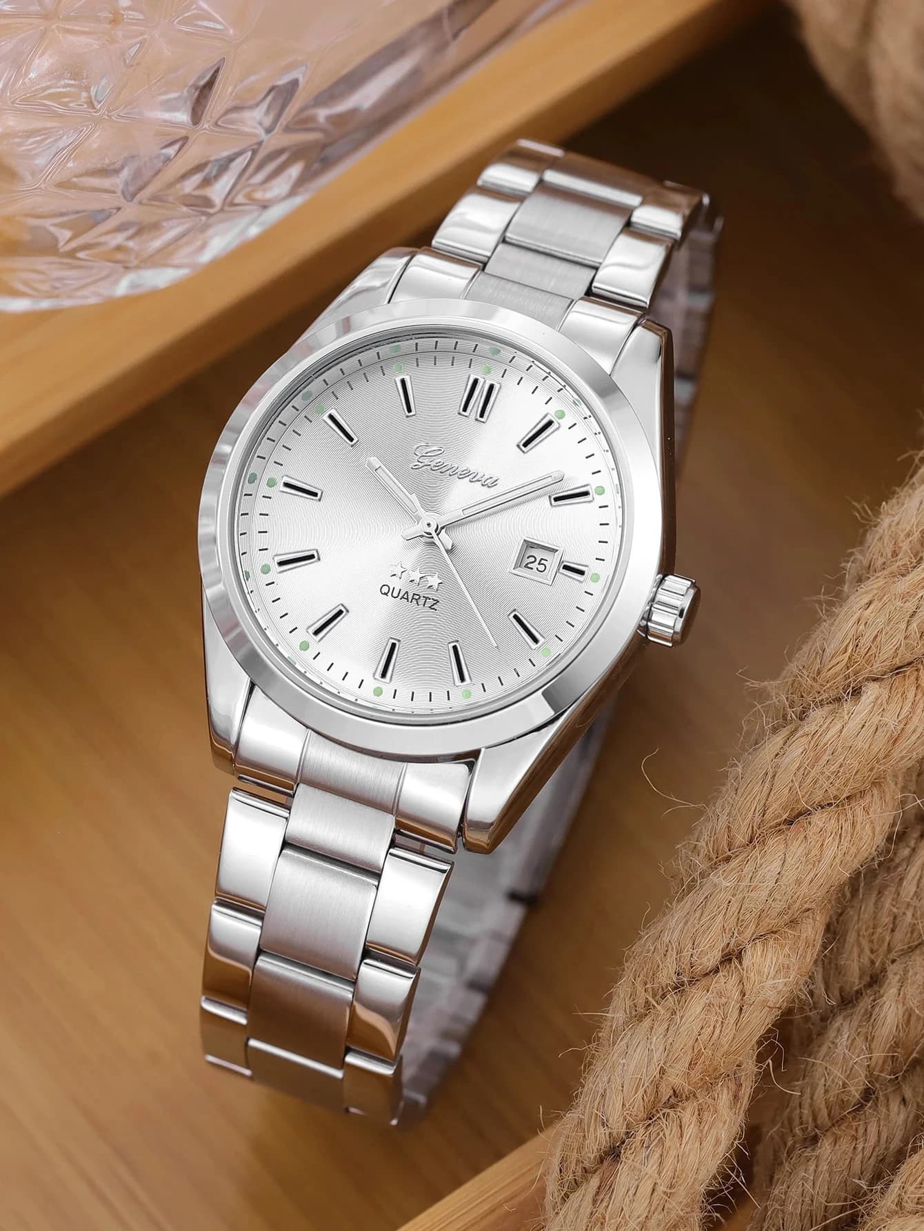 Orologio da donna al quarzo con cinturino in acciaio, design con calendario, accessorio di moda quotidiano, regalo di compleanno senza scatola