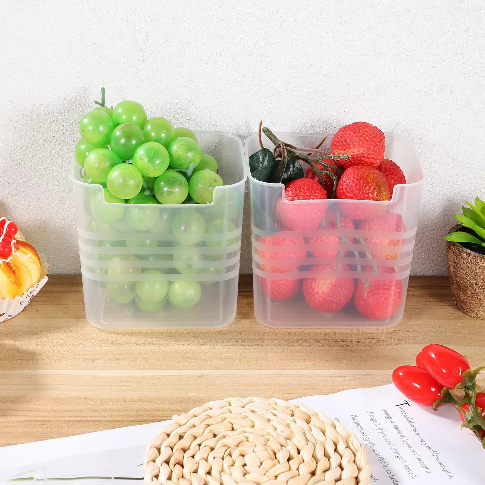 Set of 2 Containers Transparent Organizers for Fridge, Containers for Storage Foods to Hang on the Fridge Side Door