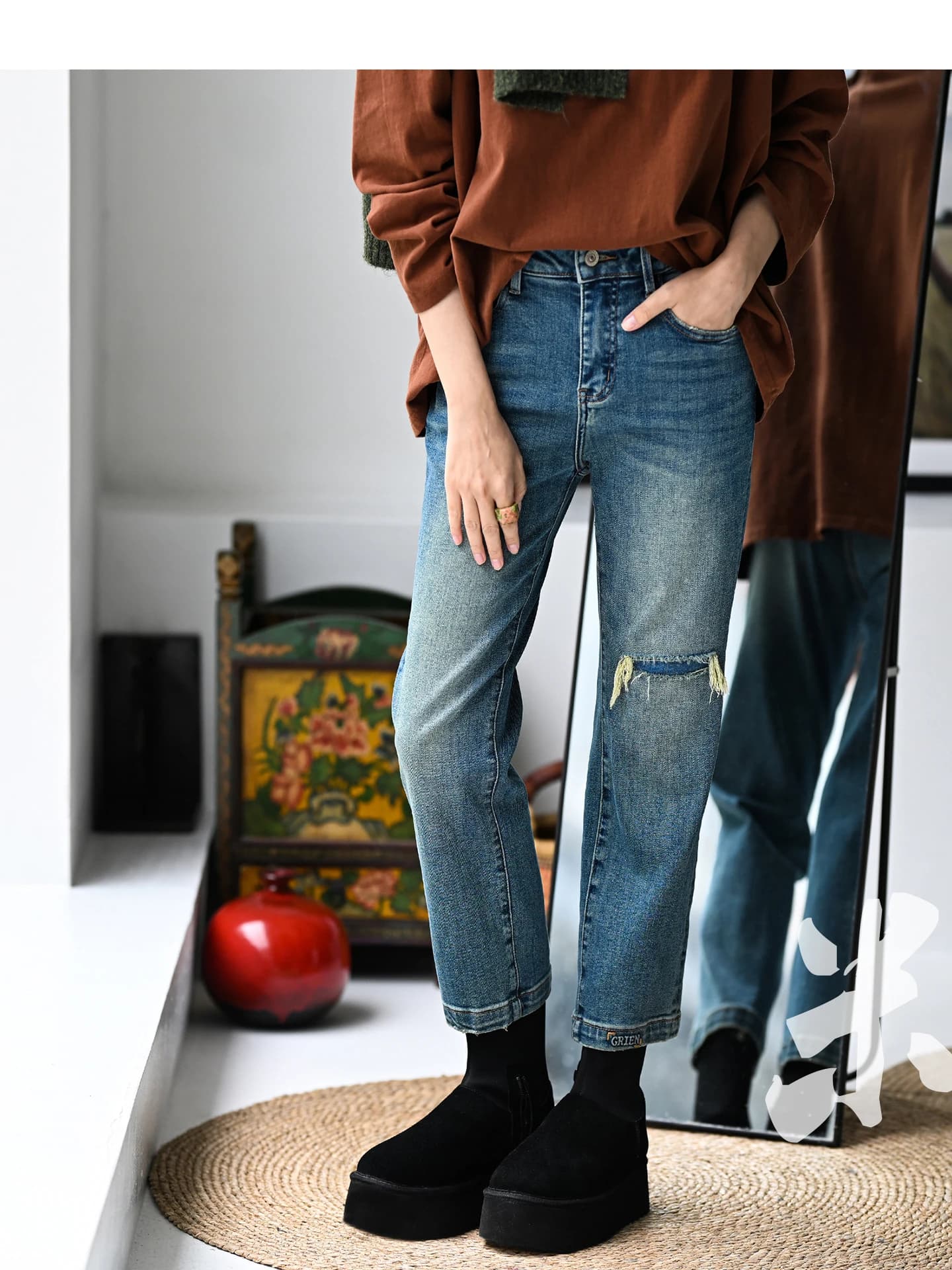 Women's Casual High Life Denim Denim Elasticized Cotton N8833 Leg Straight Age Effect Length 18 Inches Spring Collection 2026