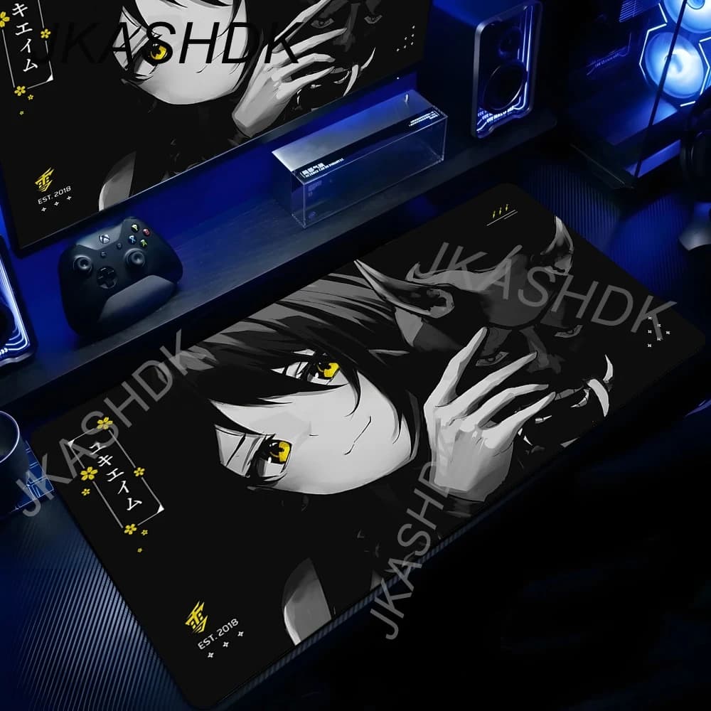 Tappetino per Mouse XXL HD YUKI AIM, Tappetino da Scrivania Anime Carino, Tappetino Esteso per Tastiera da Gaming, Grande 90x40cm, Mousepad XXL per Giocatori