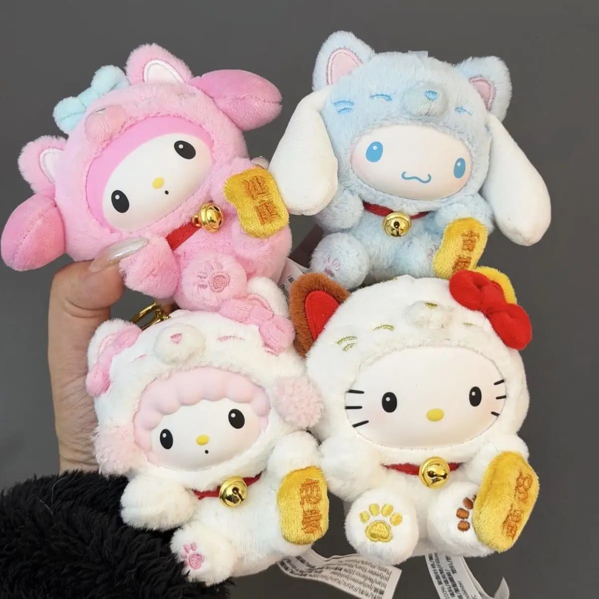 Sanrio Lucky Cat Series - Nuova Scatola a Sorpresa in Vinile Originale - Ciondolo Borsa Carino - Statuetta - Mystery Box - Giocattoli di Tendenza - Regalo di Capodanno