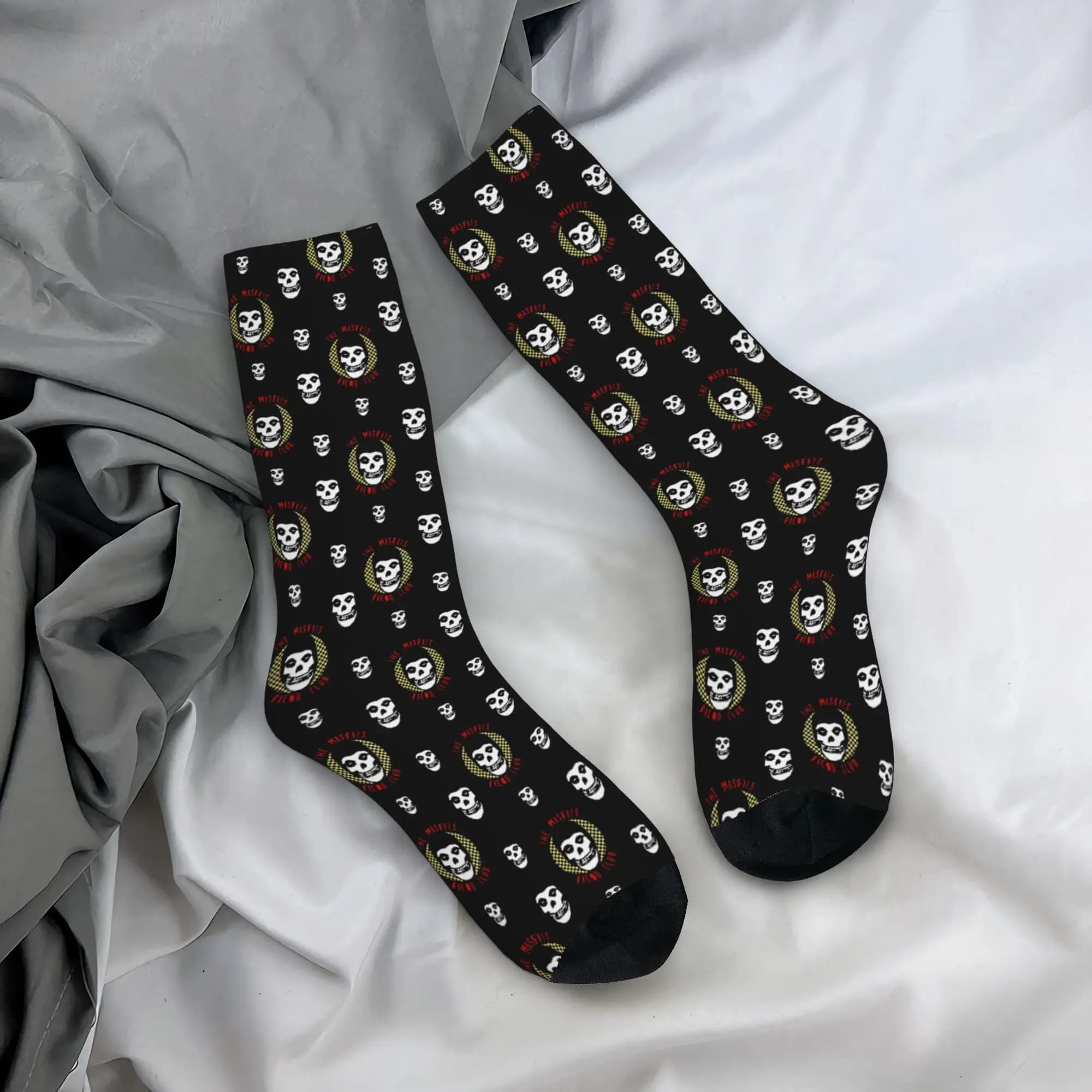 Custom Rock Punk Band Misfits Skull Face Pattern Men's Crew Socks Unisex Cute 3D Print Heavy Metal Dress Socks