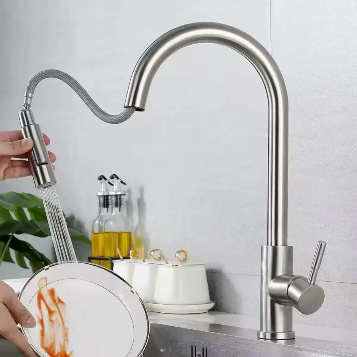 Rubinetto da cucina Beccuccio estraibile monoforo Miscelatore lavello da cucina Rubinetto flusso Testa di spruzzo Pistola Rubinetto miscelatore grigio/nero