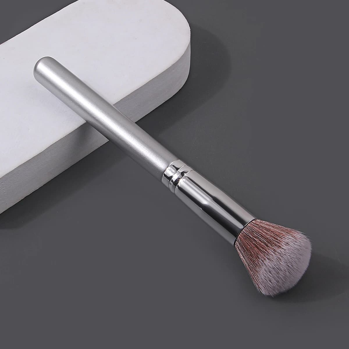 1 pezzo pennello sciolto argento pennello per miele manico in legno per principianti setole morbide pennello per trucco portatile strumento di bellezza
