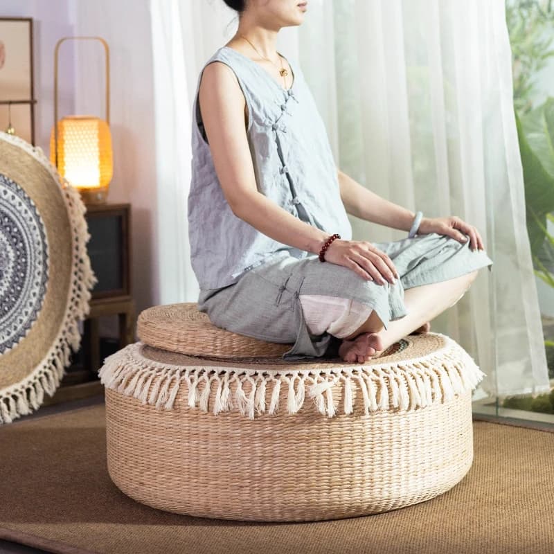Modern Minimalist Japanese Tatami Seat Cushion Grass Woven Zafu Thick Tassel Meditation Mat for Room Balcony Sitting