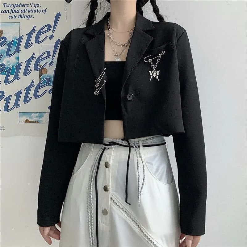 Blazer corti neri da donna autunnali Y2K Giacca da abito chic con design a catena in metallo Pantaloni coreani Streetwear Cappotto corto allentato Donna