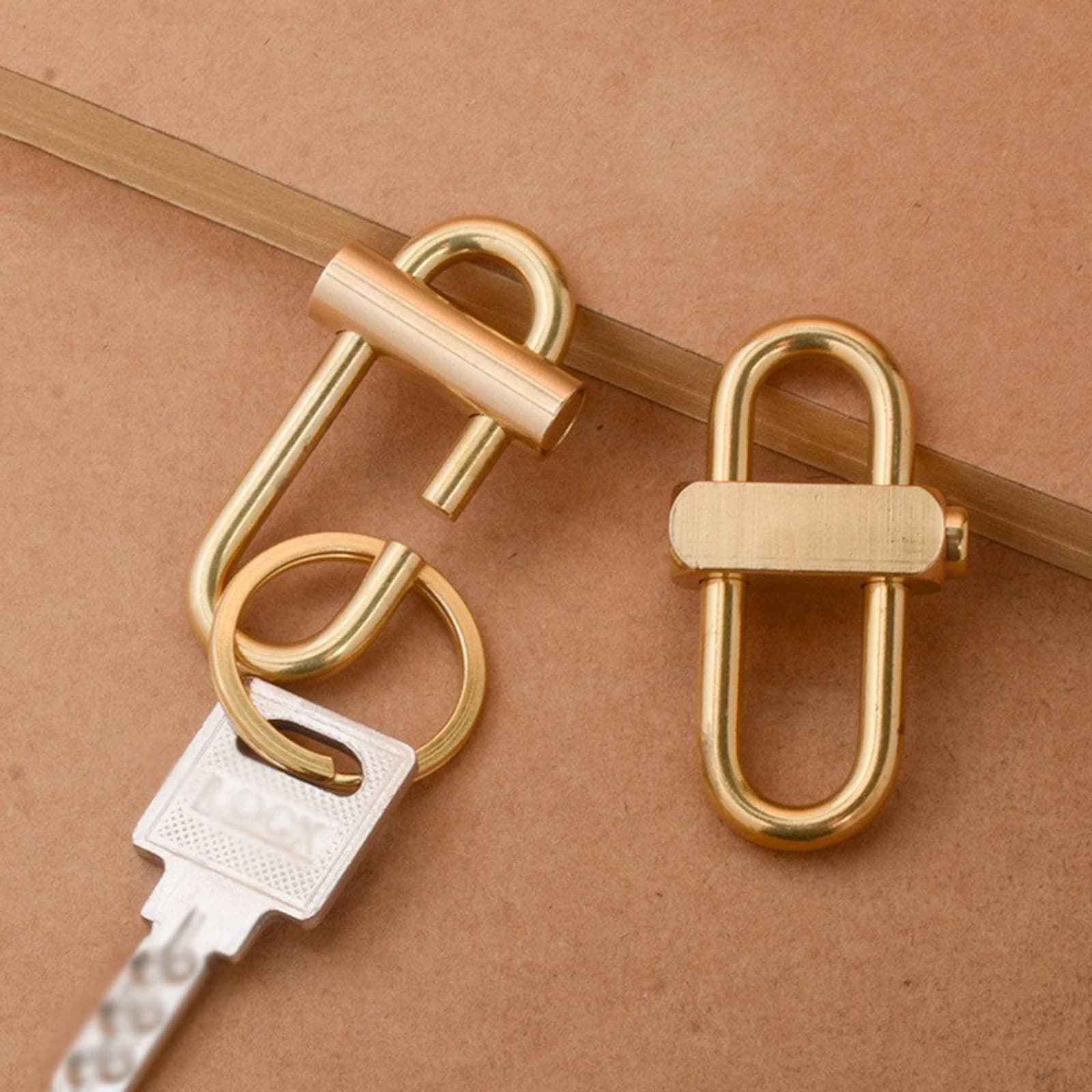 1Pc Portachiavi In Ottone Blocco Adatto Per Ornamenti Borsa Girevole Doppi Anelli Connettore Per Cinghie Borsa Catena Piccoli Moschettoni Chiusura