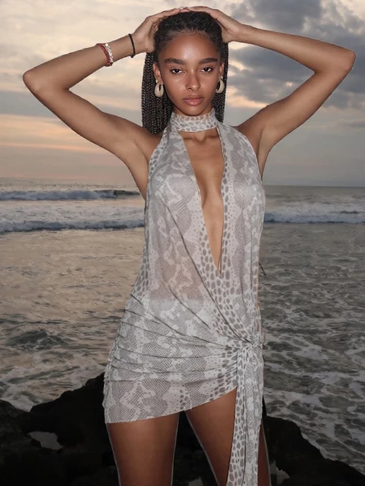 Kliou Snake Print Women Dress Sexy Stunning Halter asimmetrico senza maniche Backless Ruched Ribbons Mini Vestidos Midnight Robe
