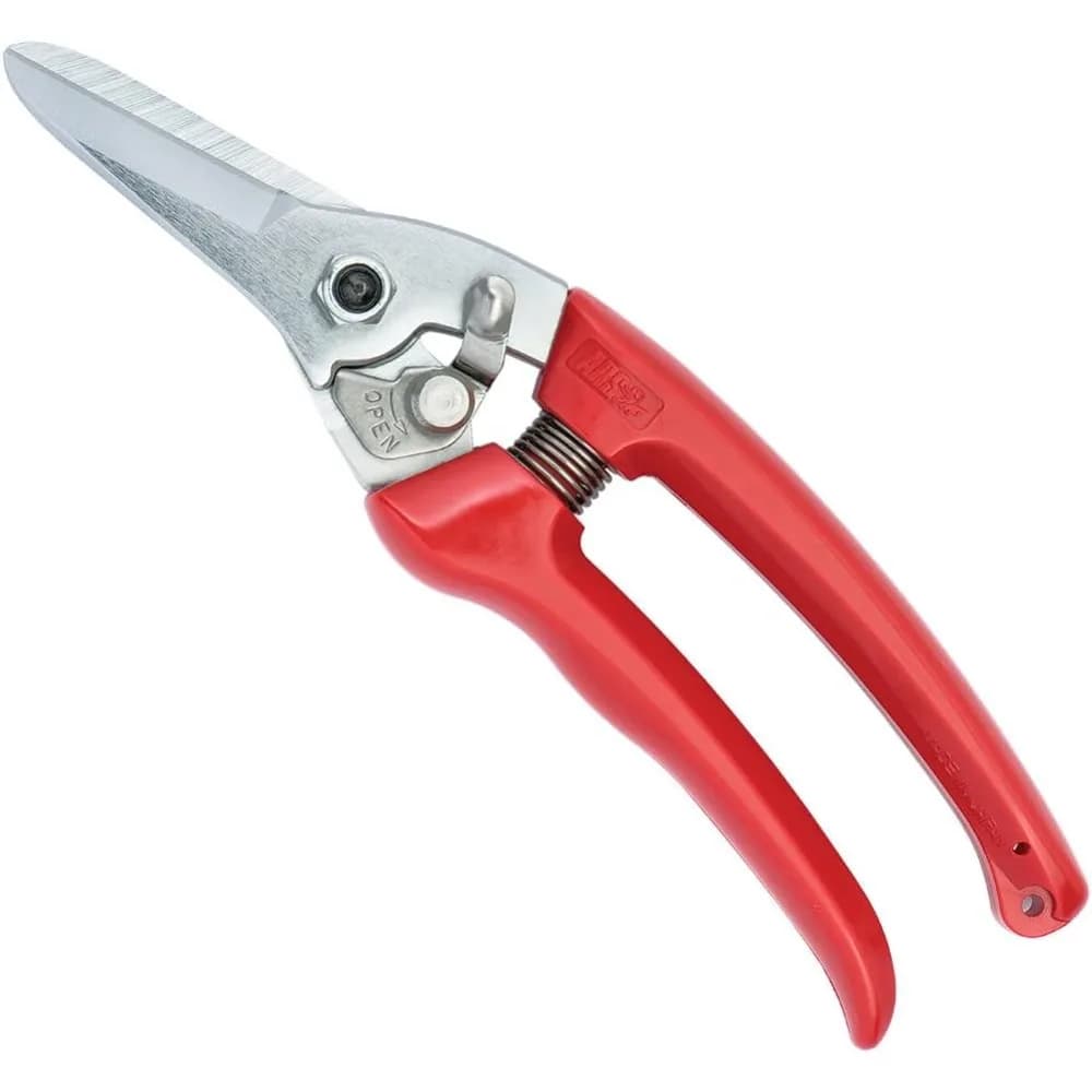 Professional Garden Scissors and Toys for Horses