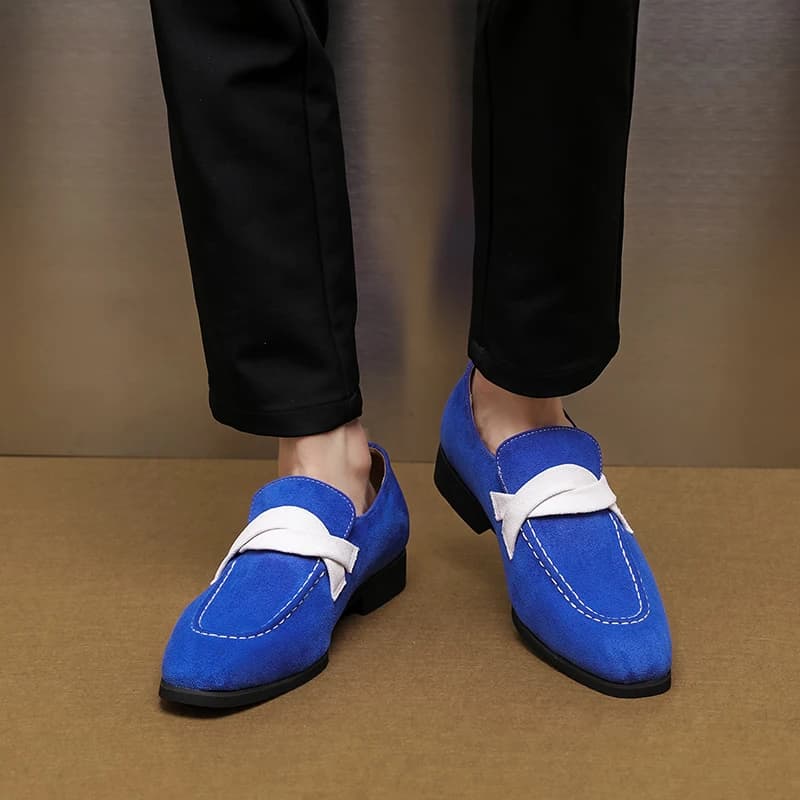 Nuovi mocassini blu scarpe da uomo in pelle scamosciata color block testa tonda tacco basso scarpe casual da lavoro da gentiluomo britannico