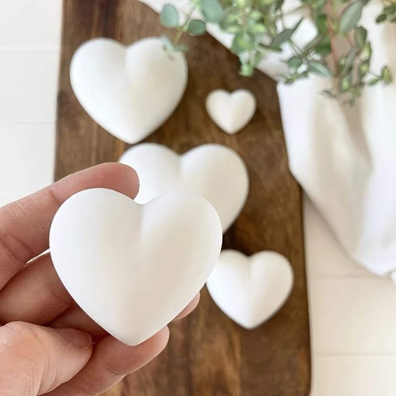 Set di 5 Stampi in Silicone per Resina a Forma di Cuore per Decorazioni Domestiche, Regali Festivi e Artigianato