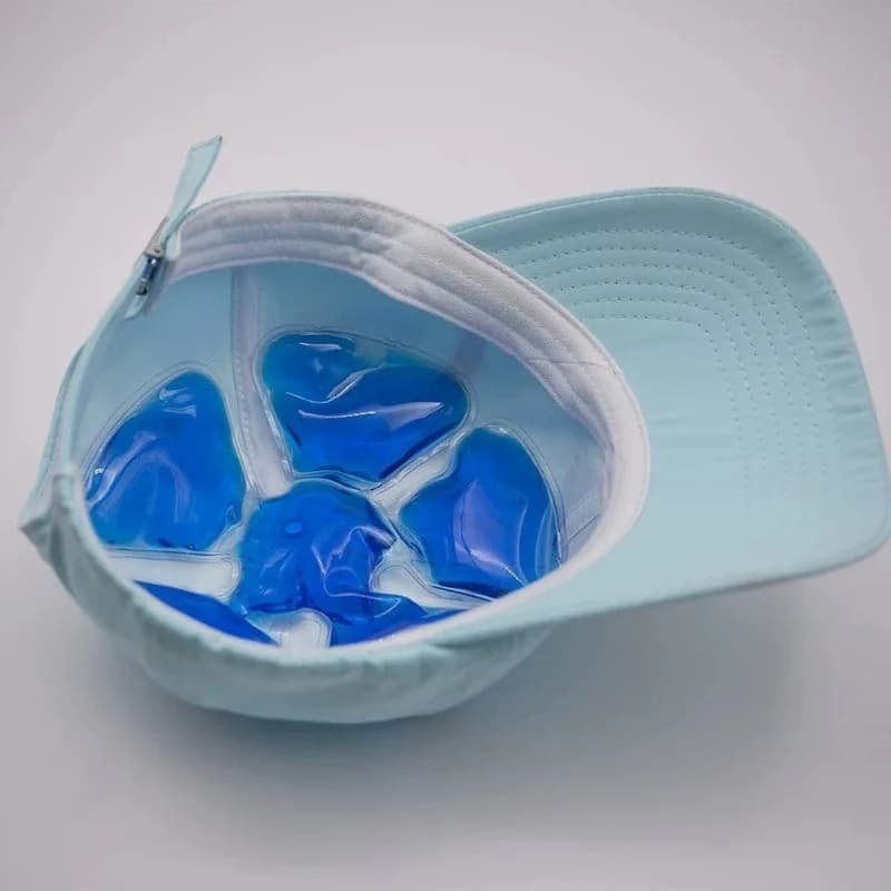 Pacco di Gel Refrigerante Riutilizzabile per Casco e Cappello, Sacchetto di Ghiaccio in PVC per Adulti, Inserto Refrigerante Riutilizzabile per Cappello - Cuscinetto Portatile per il Raffreddamento del Cervello