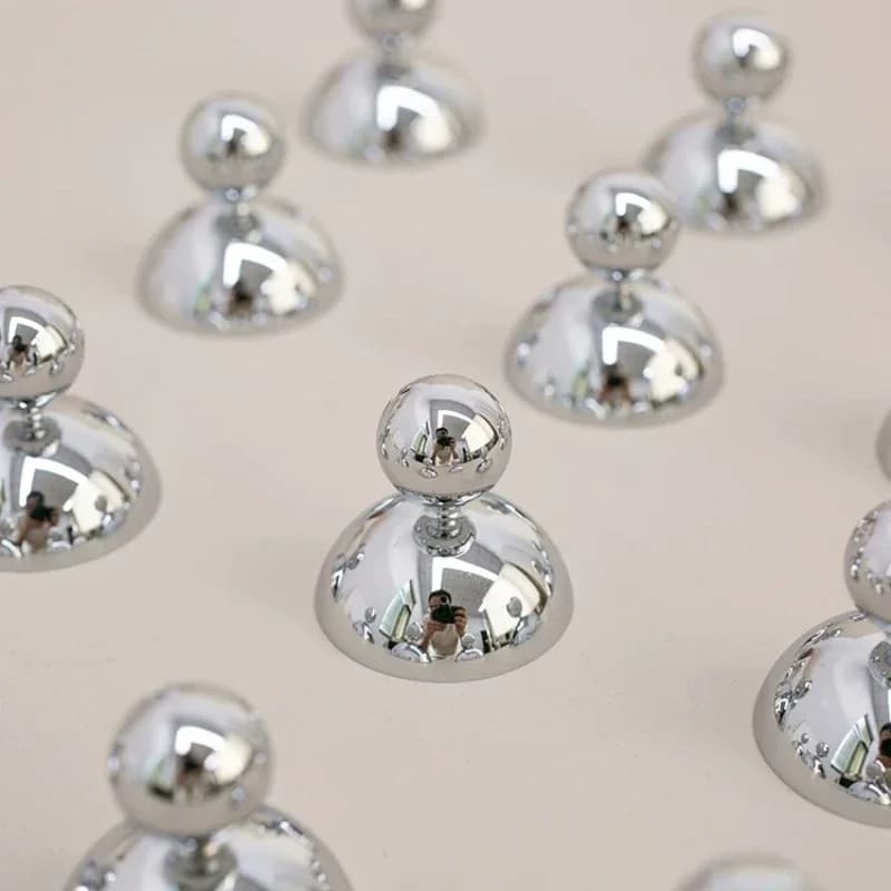 Maniglie per mobili da camera da letto, armadi, scarpiera, cassetti, cameretta bambini, piccole pomelli, maniglie a sfera in ottone massiccio lucido argento per ante di armadi