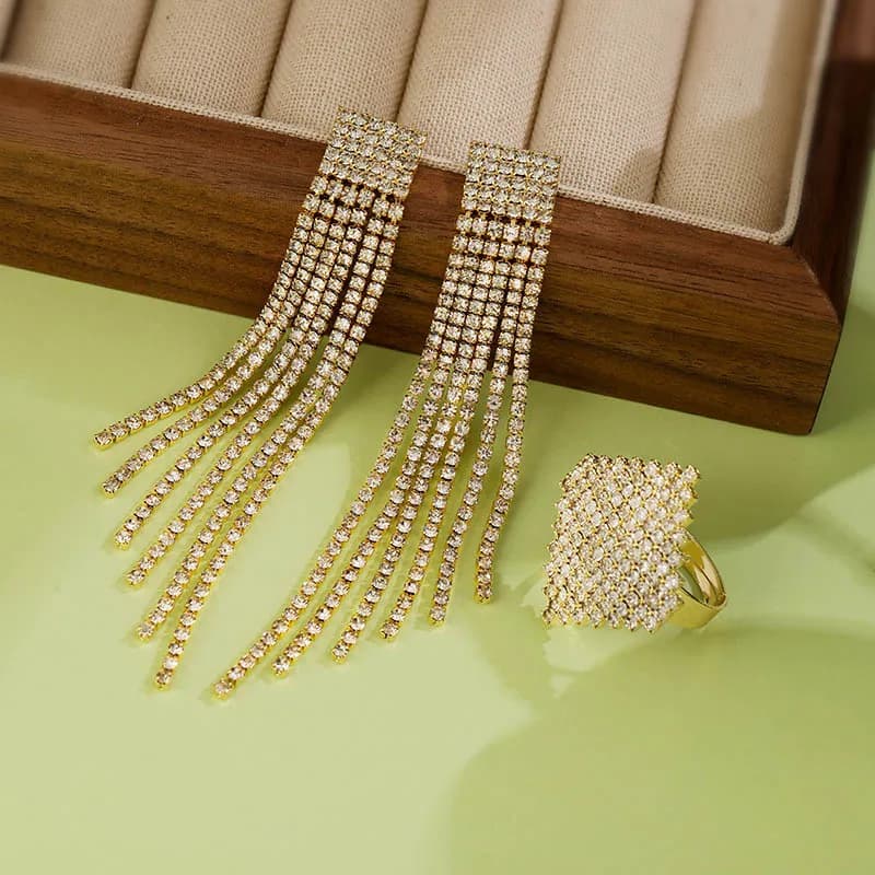 HECHENG, squisiti orecchini con nappe lunghe in zircone cubico pieno CZ anello scintillante gioielli da sera per feste da donna Vintage di lusso leggero