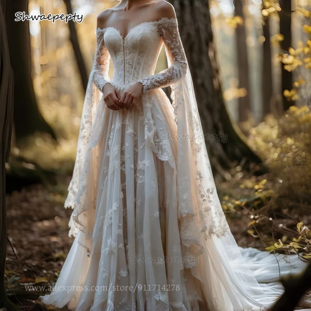 Abito da Sposa Medievale Rinascimentale con Maniche a Mantella a Spalla Scoperta, in Pizzo, Stile A-Line, Vintage Vittoriano, Personalizzabile