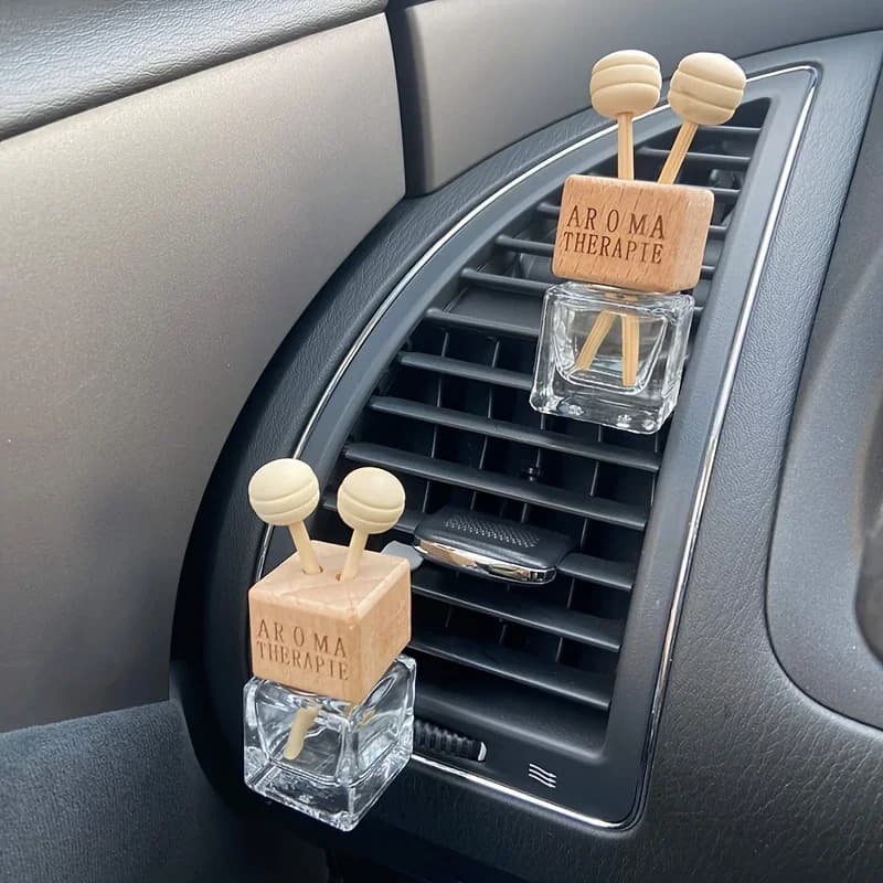 Auto Perfume Diffuser with Ventilation Clip, Glass Bottle for Aromatherapy and Decoration