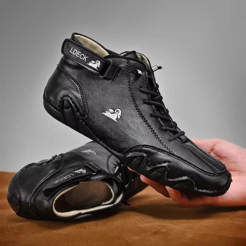Mocassini da uomo antiscivolo alla moda versatili da lavoro flat top scarpe alte traspiranti comode scarpe formali con suola morbida