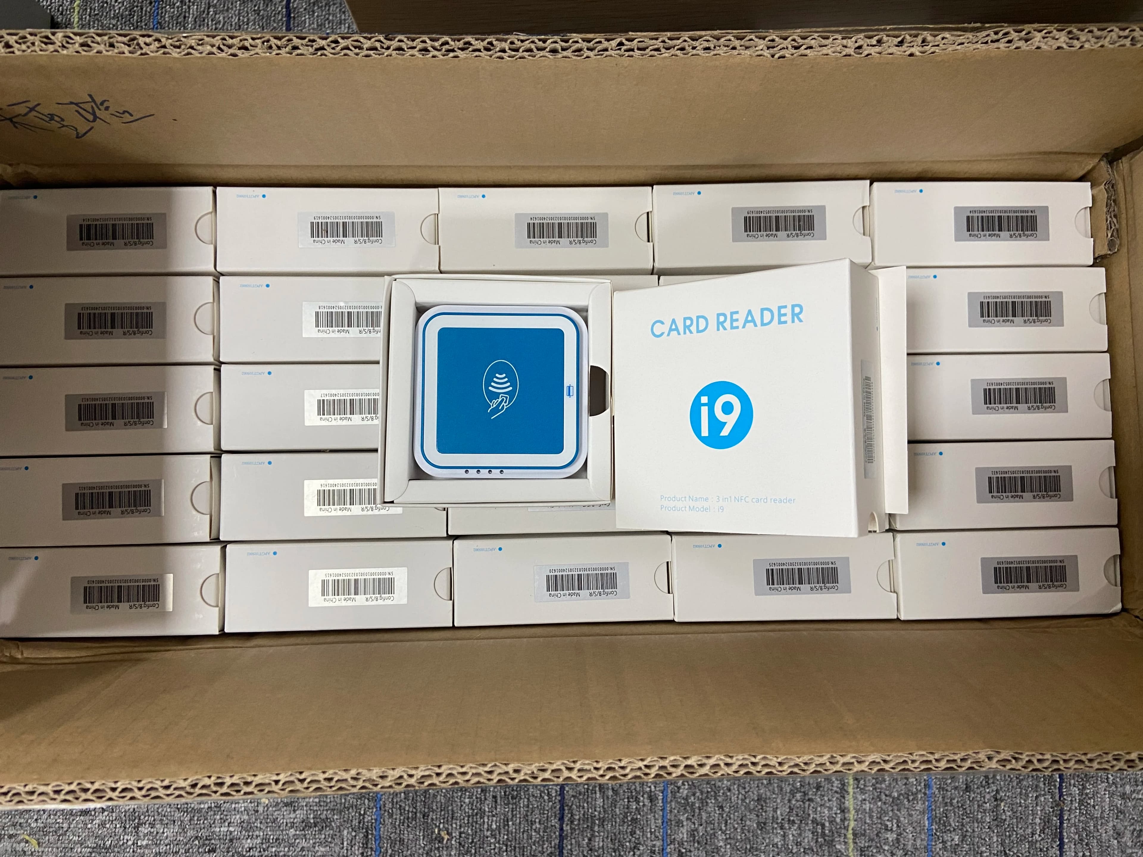 Lettore di carte di credito MSR, lettore/scrittore di chip e NFC, mPOS Bluetooth con terminale POS EMV L1 L2 PCI i9