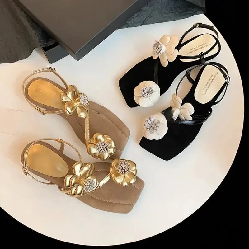 Summer New Shoes for Women Flat Sandals Girl Beautiful Flowers Thin Band Slides Girl Fashion Slippers