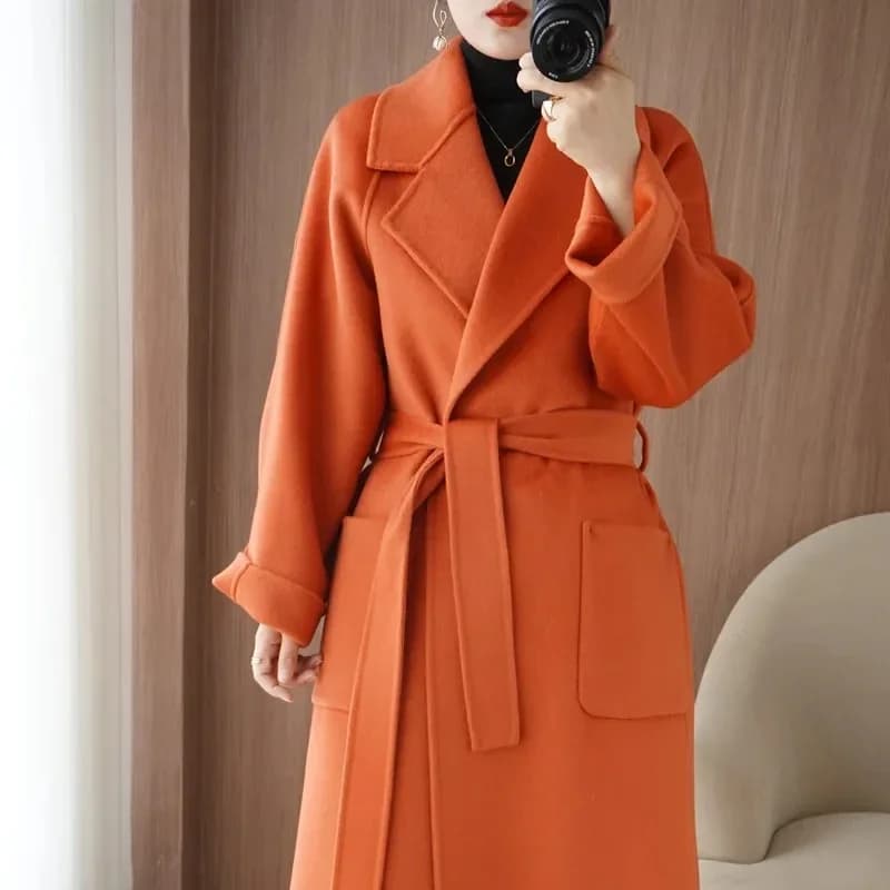 Cappotto 100% Lana da Donna, Collezione Autunno/Inverno 2026, Elegante Cappotto Lungo in Cashmere Double Face con Cintura