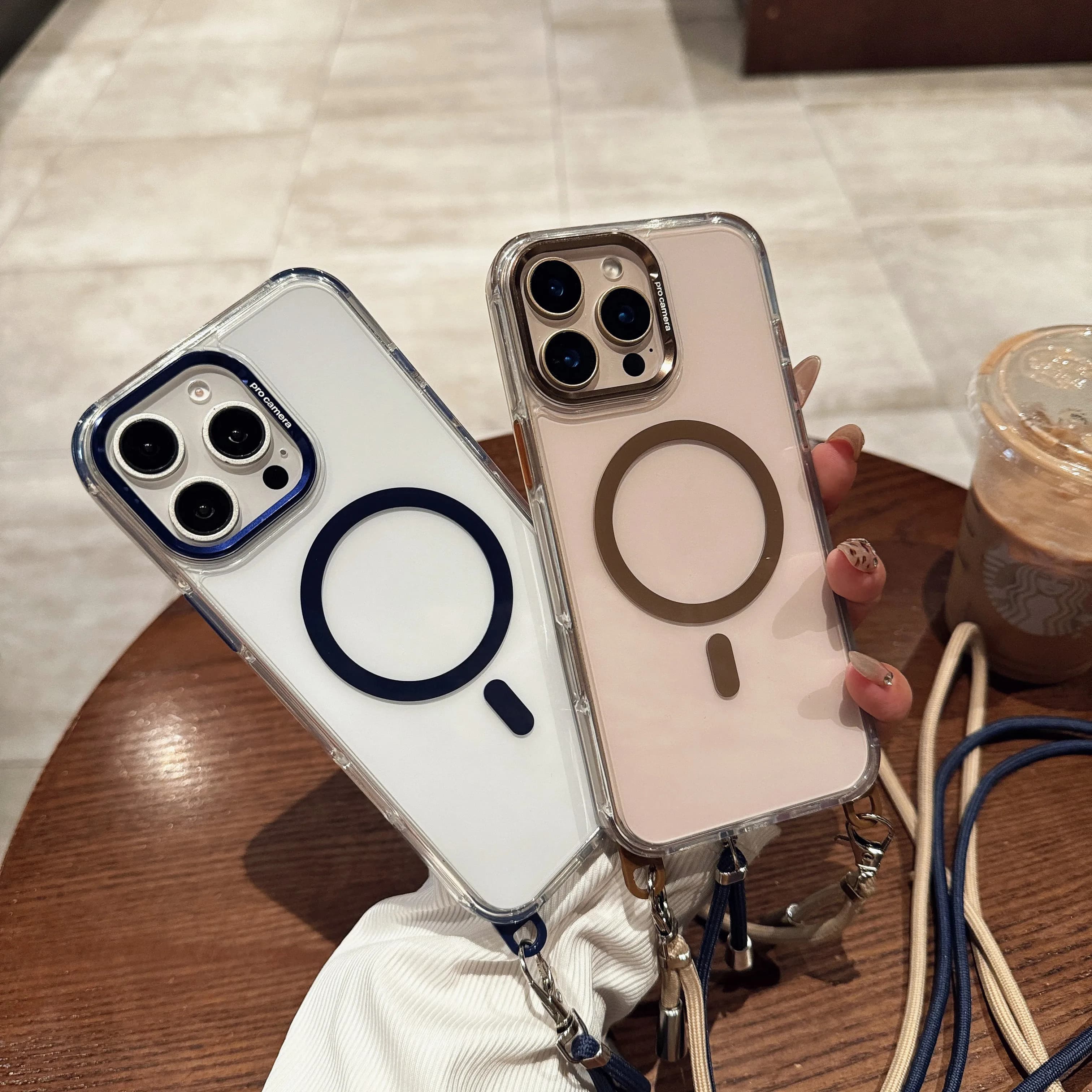 Custodia magnetica trasparente con protezione ultra resistente per iPhone 17 Air 16 Plus 16e 15 14 Pro Max 13 con cinghie a tracolla con cordino