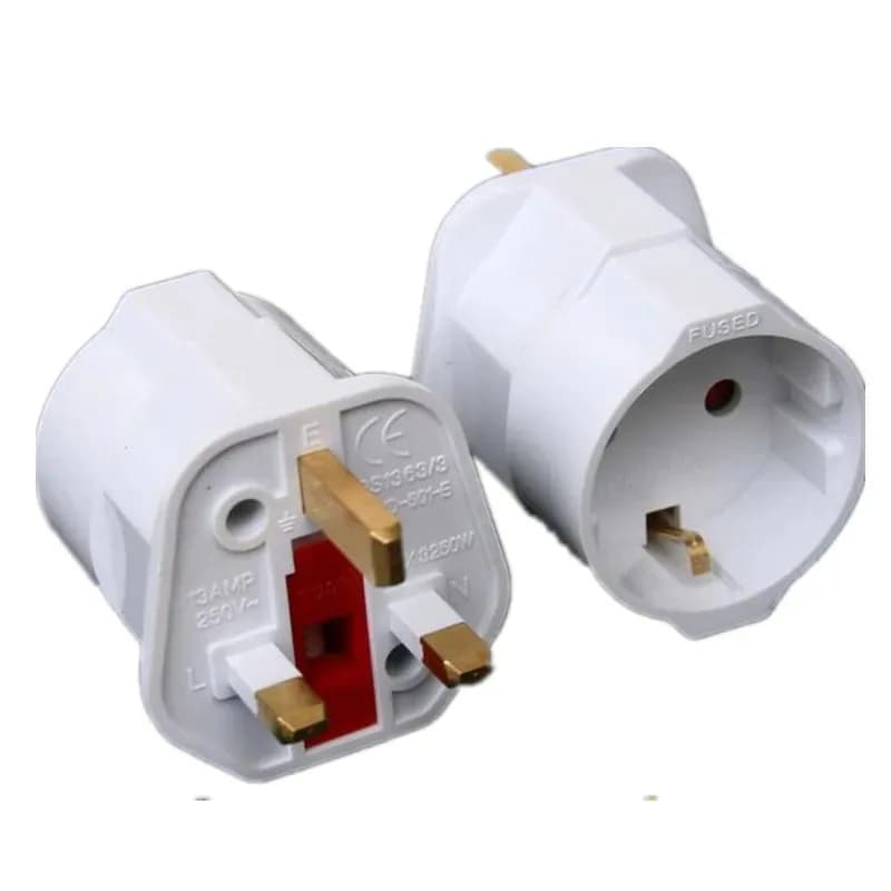 Adattatore Multifunzionale da Presa Europea a UK, Convertitore di Alimentazione a 2 Pin, Adattatore Universale da Viaggio 250V 13A per Dubai e Singapore