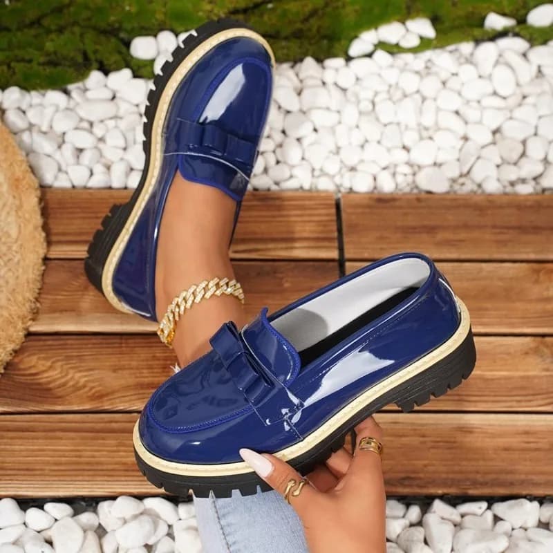 Women's Slip-On Loafers Round Toe Chunky Lug Sole Low Platform Shoes Glossy Patent-Look Bow Accent Preppy Casual Daily Footwear