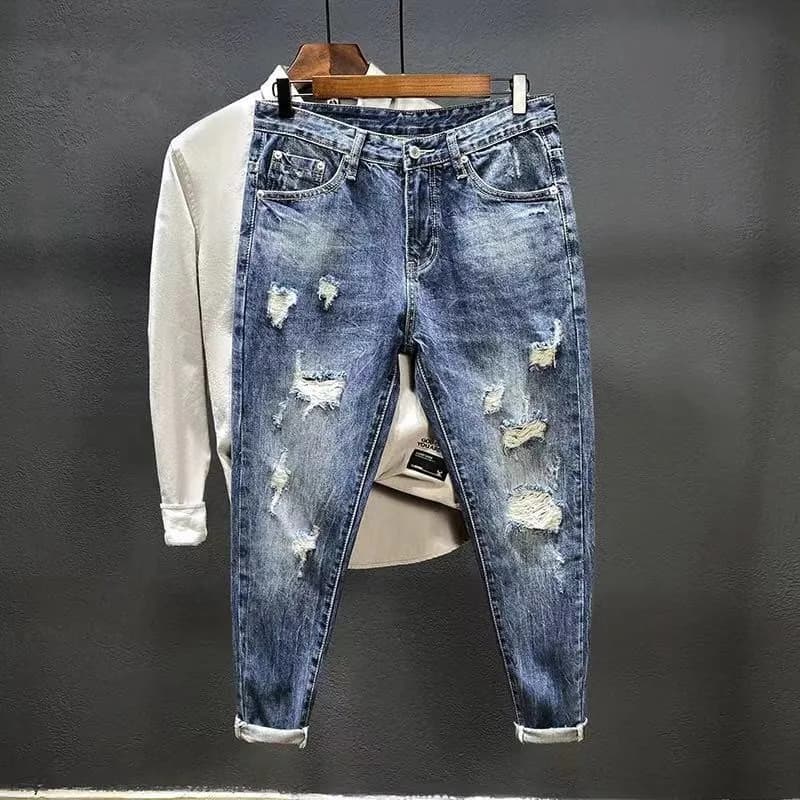 Nine-point jeans with holes for men's thin fashion brand slim feet in summer and summer Korean style spring and autumn pants