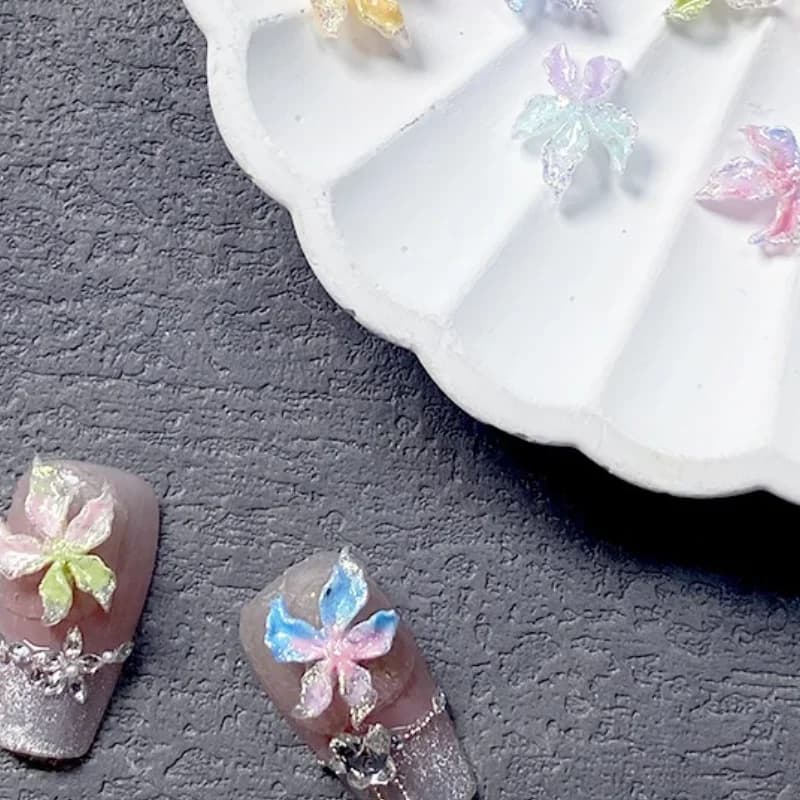 20 pz Misto Unghie Artistiche Resina Piccolo Fiore Colorato Fascino Del Chiodo di Disegno Pendenti E Ciondoli Luminosi Strass Fai Da Te Mestiere Per Unghie Decorazione 3d