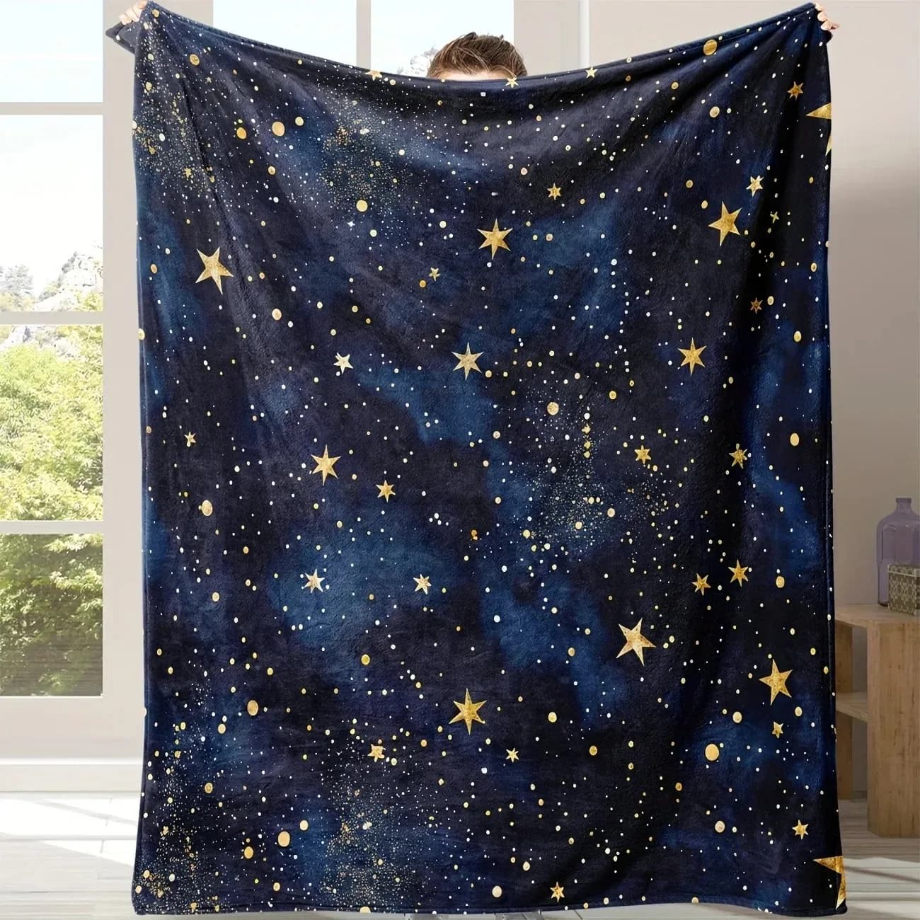 Dark Navy Golden Star Print Throw Blanket, Glitter Galaxy Starry Sky Pattern Soft Flannel Cozy Blanket, Warm Decor Blanket for S