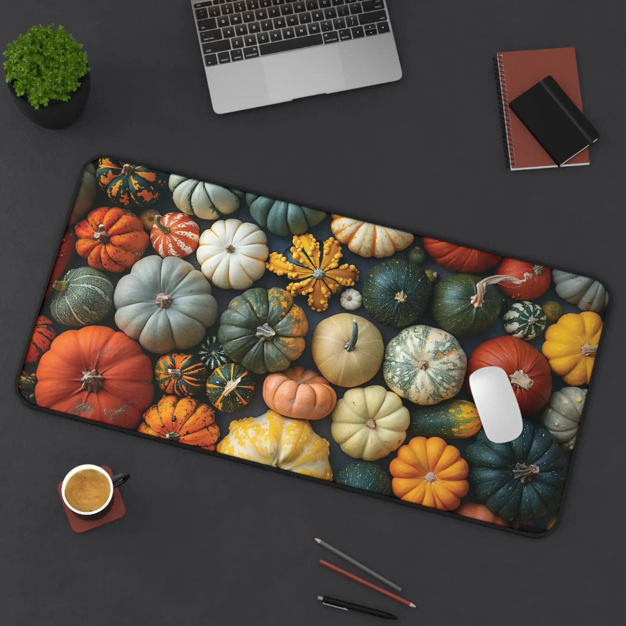 Tappetino per mouse colorato a tema zucca, tappetino per mouse impermeabile antiscivolo, tappetino decorativo per scrivania da gioco per ufficio, regalo perfetto per gli amici.
