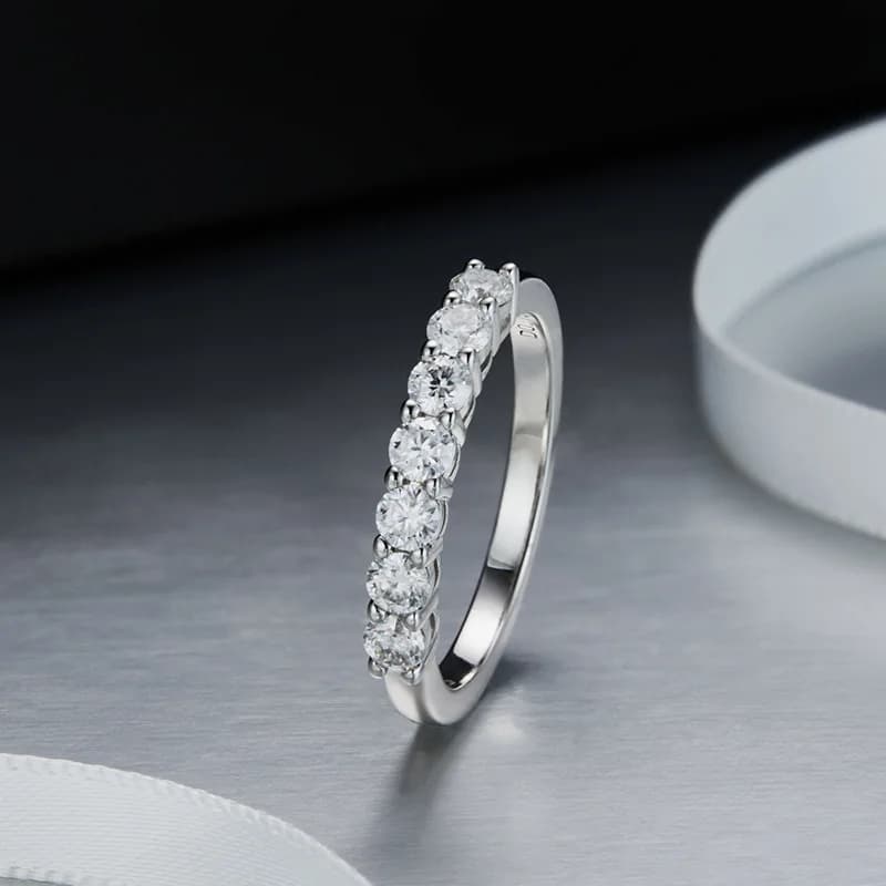 Anello Carnica con Moissanite Vera da 0,1 carati (3mm) per Donna, in Argento Sterling S925 al 100%, Gioiello Scintillante per Matrimonio, Colore GRA D, Regalo