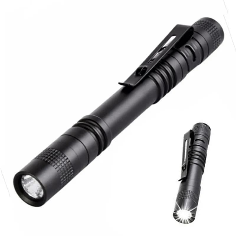 Mini torcia a forma di penna Batteria AAA Torcia impermeabile in lega di alluminio con clip Luce regalo portatile per l'esterno quotidiano