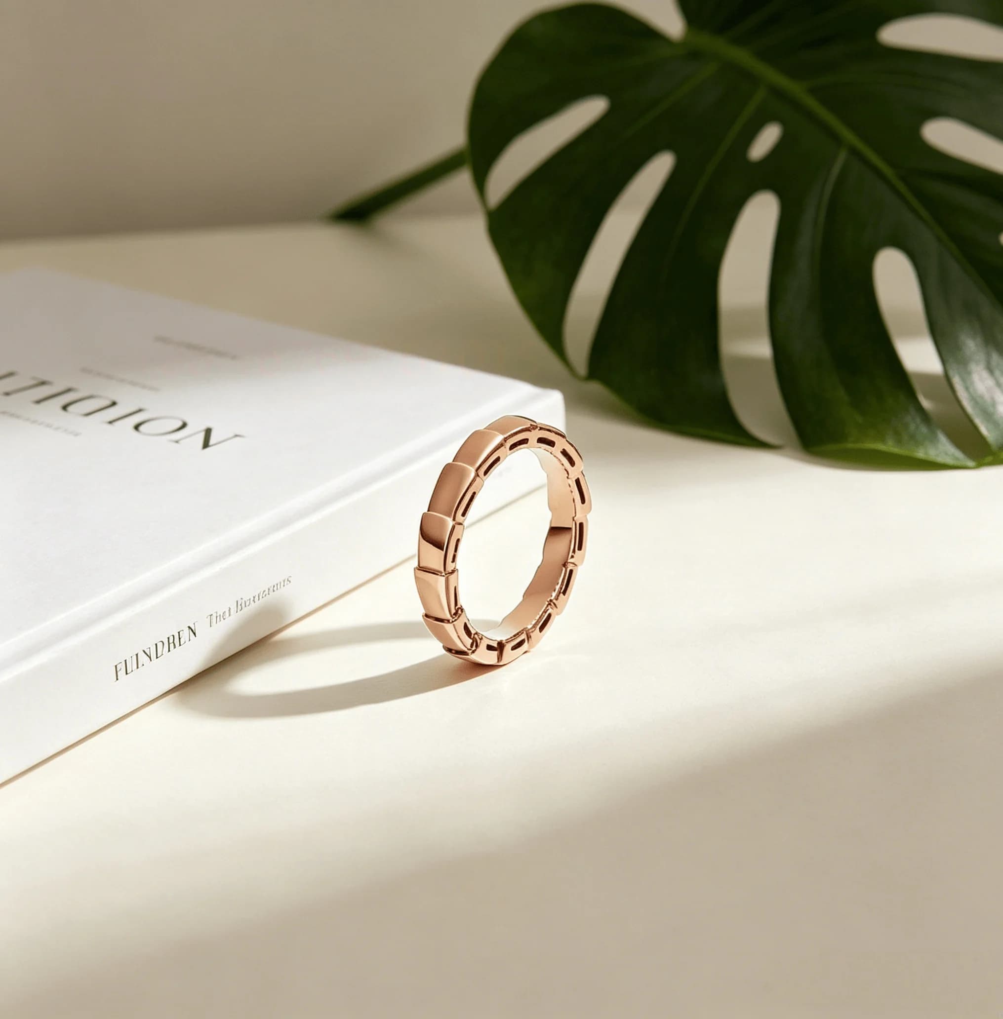 2026 New Light Luxury Snake Bone Ring Minimalist Polished Design Niche High-end Versatile Commuter Ring 12