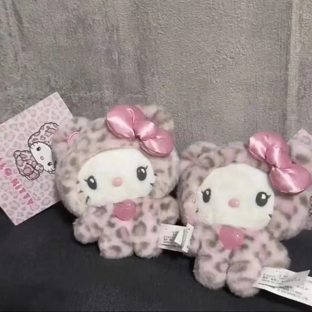 Portachiavi Sanrio Serie Orso con Stampa Leopardata, Ciondolo Hello Kitty, Bambola di Peluche a Forma di Gatto, Decorazione per Borsa, Regalo