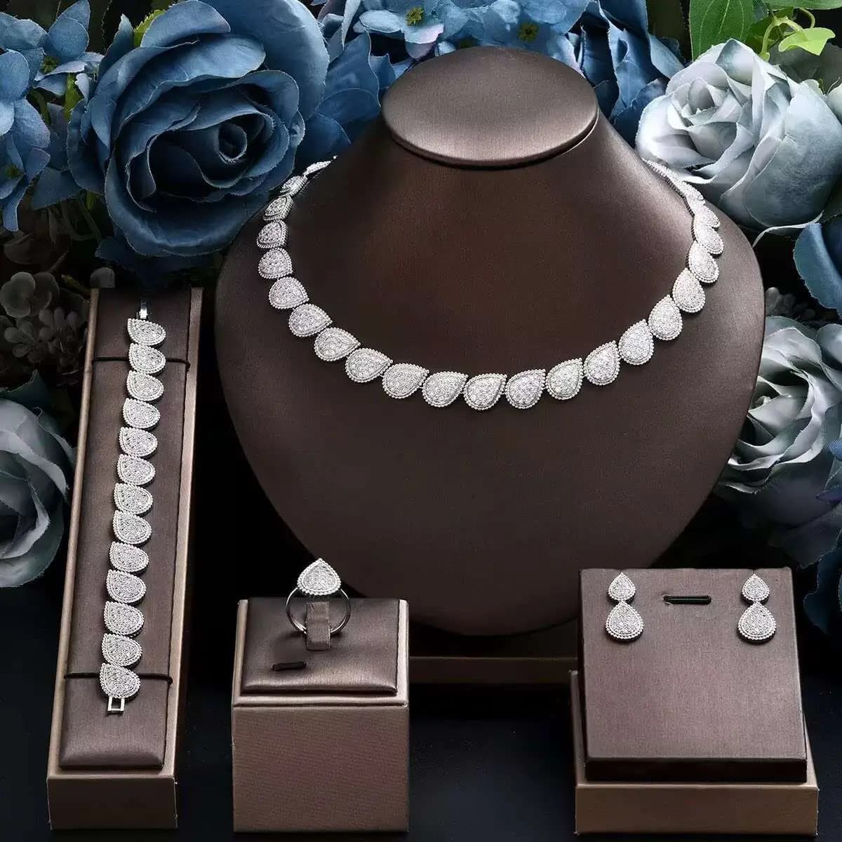 Stunning Special Waterdrop Shape Zirconia Jewelry Set Trendy Statement Hotsale Necklace Bracelet Earring Ring 4PCS Jewellery Set