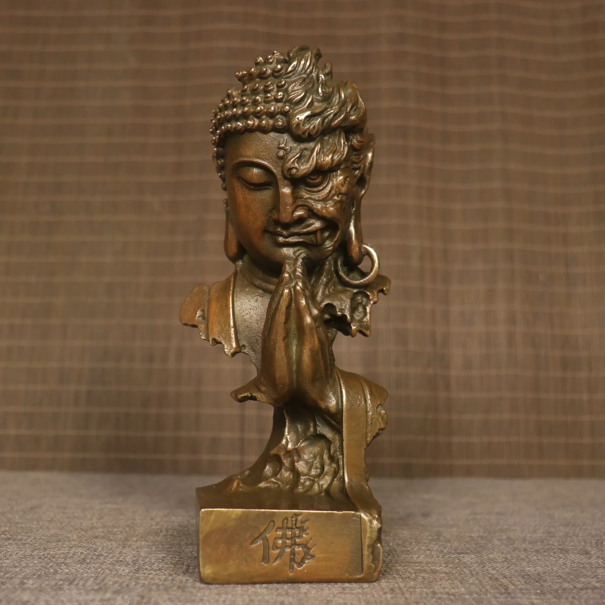Collezione del Tempio Tibetano: Antico Bronzo con Cinabro, Sigillo di Buddha Shakyamuni Amitabha, per Sala di Culto e Protezione Domestica