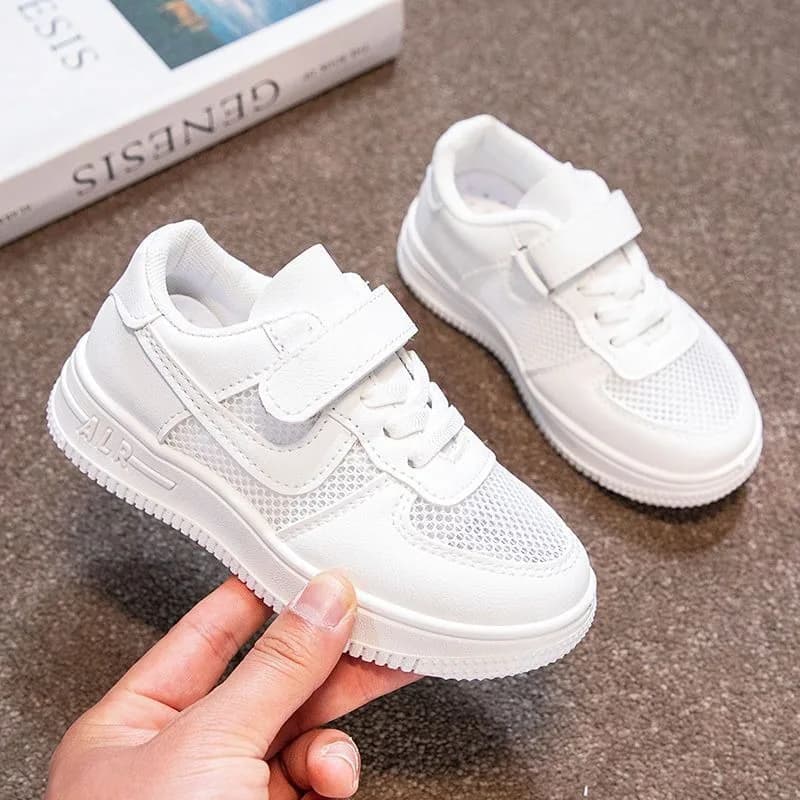 Summer Children Mesh Panel Shoes Boys Girls Low-Top Slip-On Running Shoes Outdoor Casual Shoes Kids Thick-Soled White Sneakers