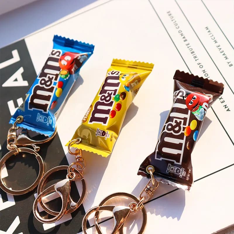 M&M's！Blue Yellow and Brown Fun Simulated Snack Series Keychains Backpack Charms Pendants Small Accessories