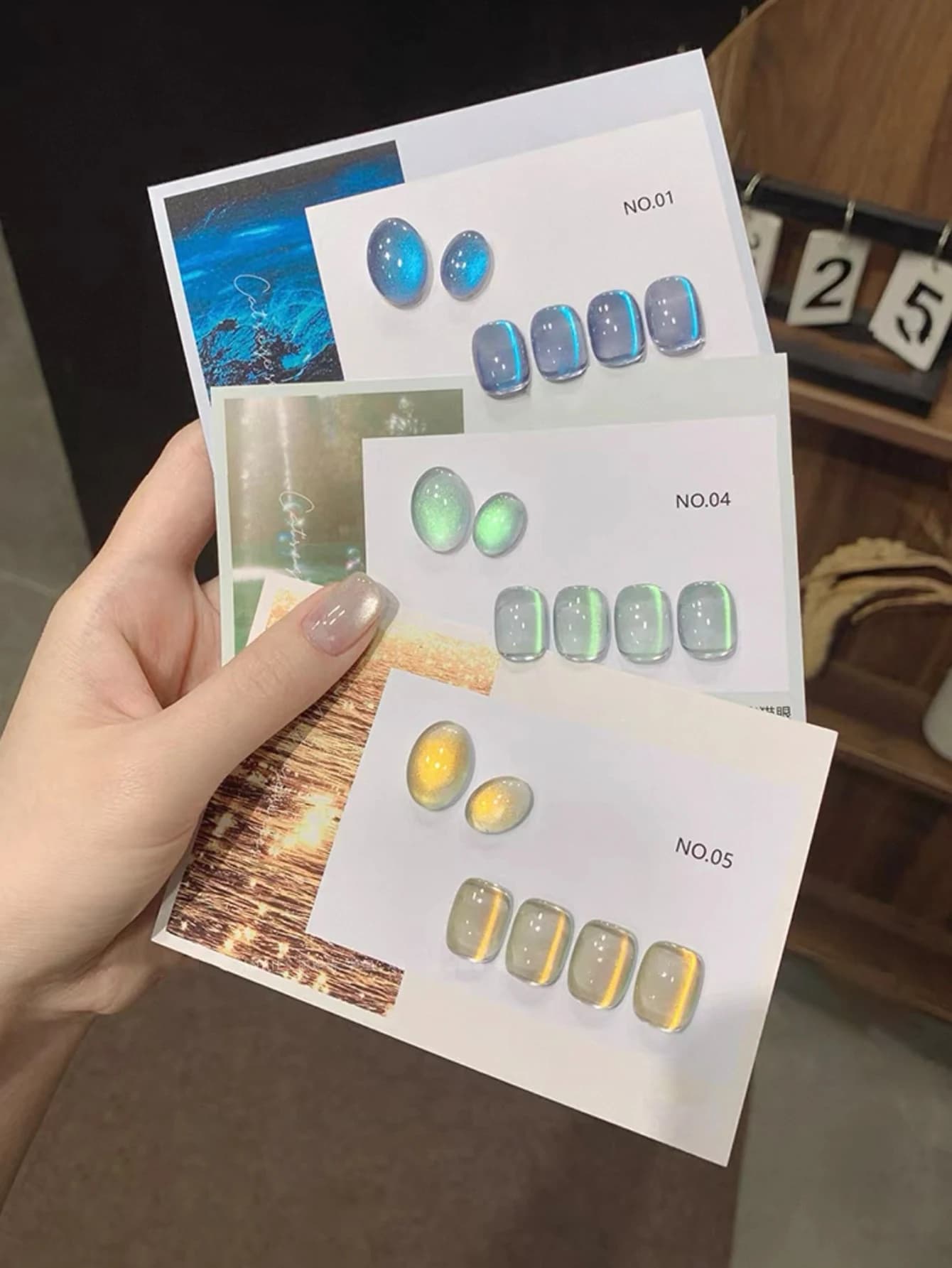 1-6 Pezzi Smalto Semipermanente Effetto Occhio di Gatto Serie Lacrime Blu 12ML, Collezione Estate 2026, Trasparente Ghiaccio con Perle di Vetro Effetto Lacrime Blu