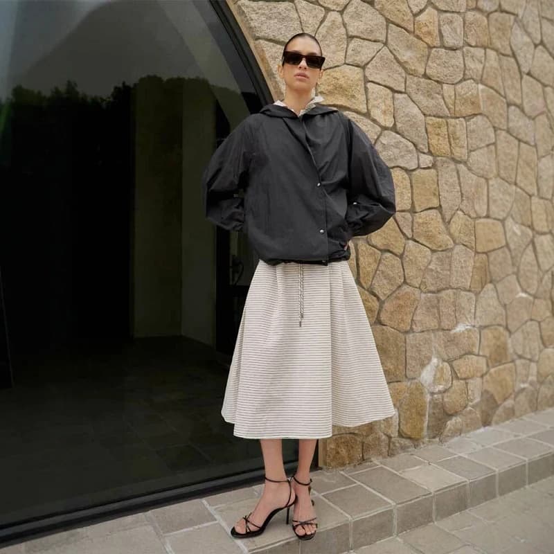 Spring Summer Commute Lightweight Breathable UV Protection Drawstring Pleated Hooded Jacket Women's Fashion Casual Outerwear