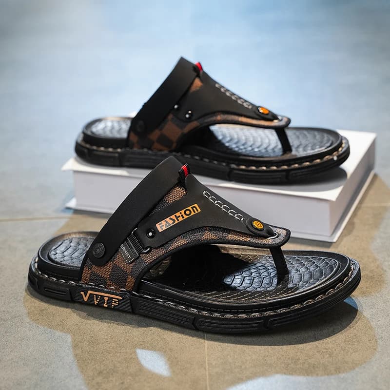Infradito Estive da Uomo con Clip, Antiscivolo, Resistenti all'Usura, Suola Morbida, Leggere, per Spiaggia, Piscina, Casual, Ciabatte da Interno ed Esterno