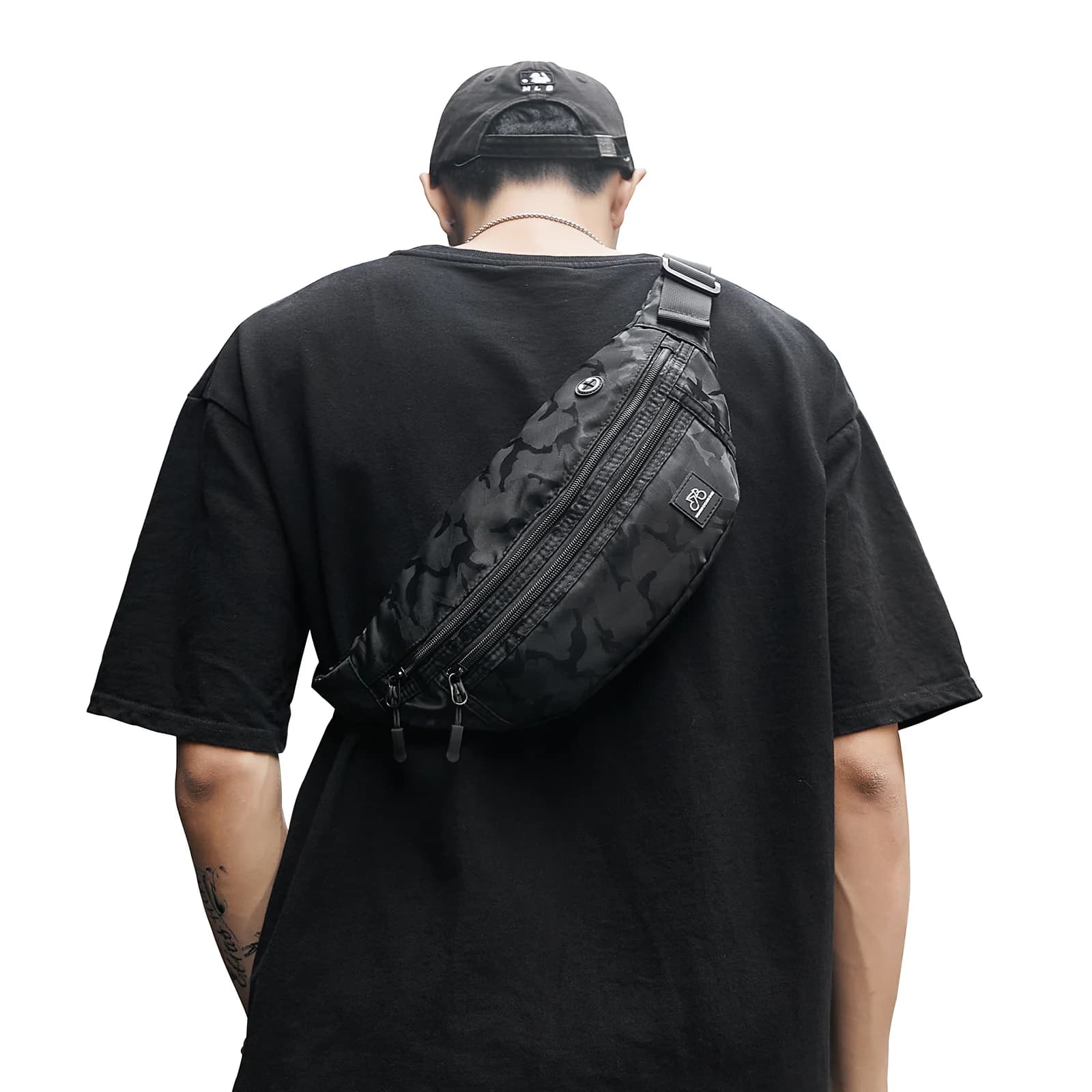 Men's Waist Bag, Fashionable Rain Bag Waterproof Mini Waist Bag for Travel Sport Running