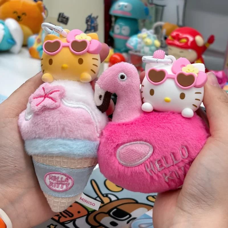 Originale Sanrio Hellokitty Estate Reattiva di Calore Annerimento Serie Peluche Scatola Misteriosa Aroma Ciondolo Cieco Scatola Spiaggia Tema Giocattolo Regalo