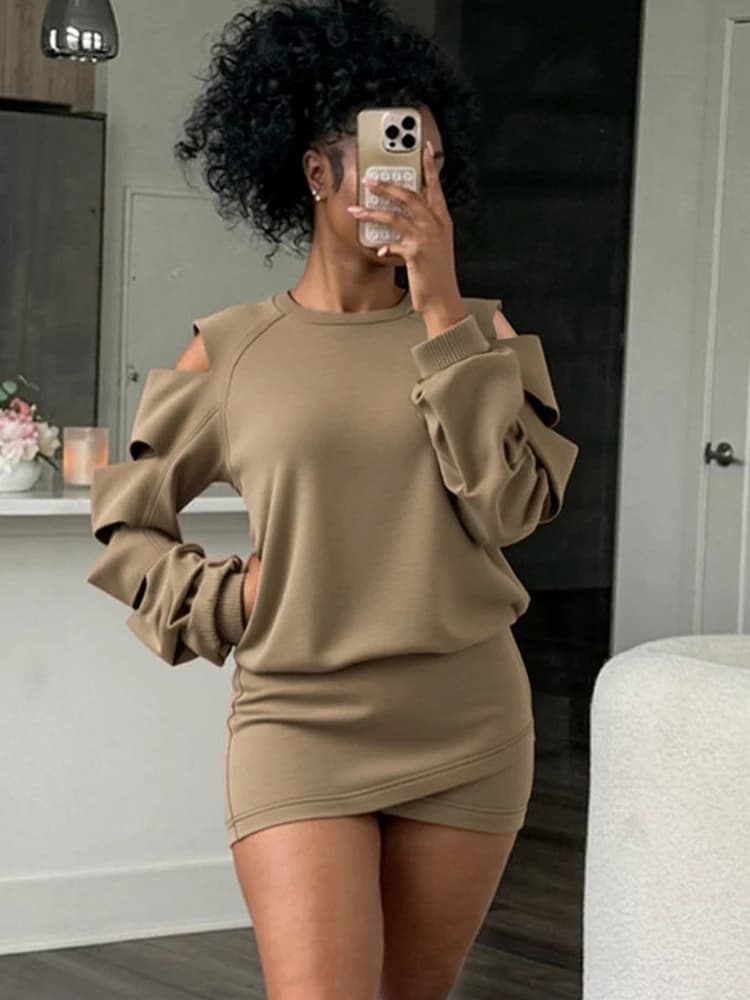 Set da due pezzi autunno inverno da donna 2025 scava fuori fori pullover a maniche lunghe top e gonna fasciatura set casual streetwear