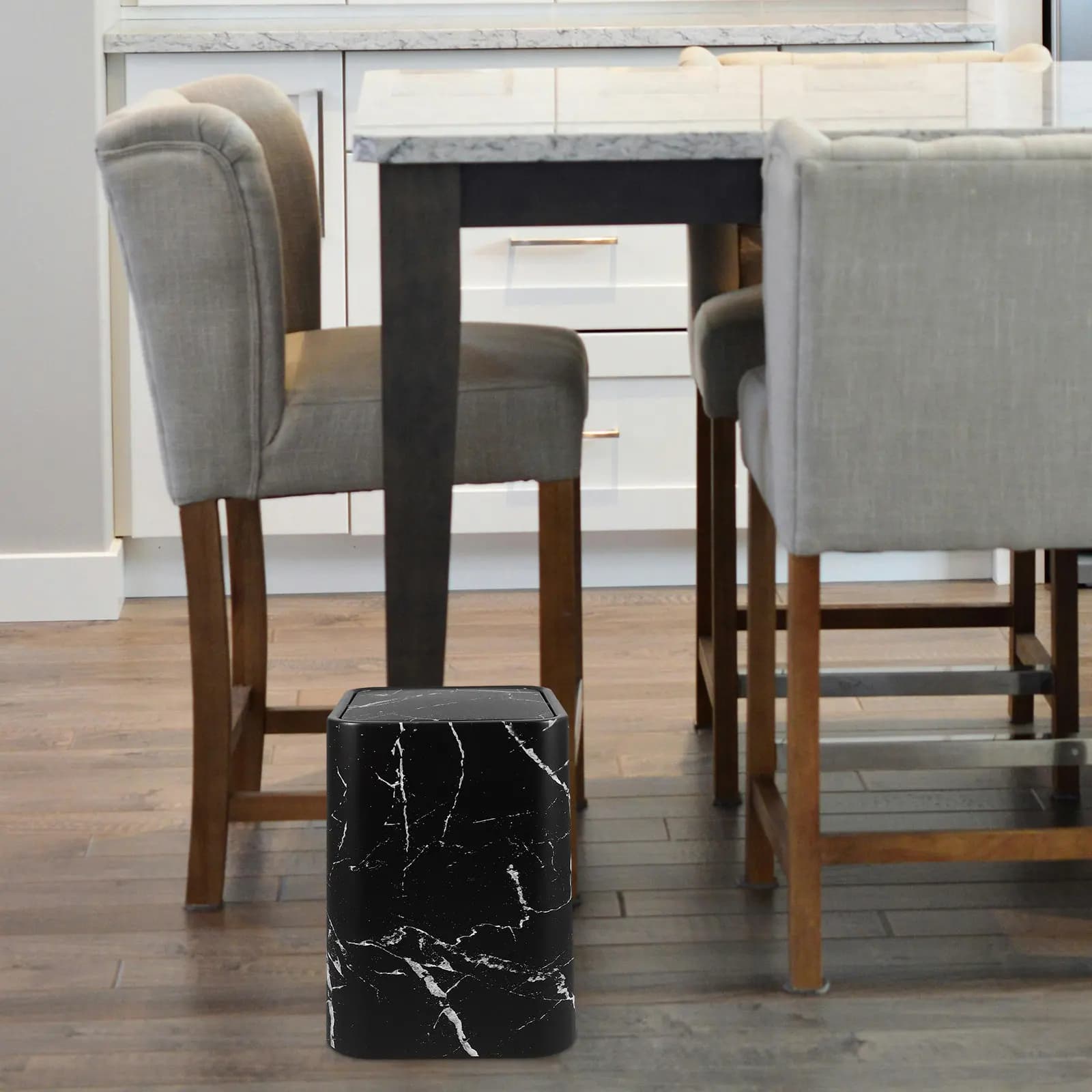 Cestino per Rifiuti Effetto Marmo con Coperchio, Moderno e Salvaspazio per Bagno, Cucina, Soggiorno, Ufficio, Camera da Letto, Dormitorio, Casa