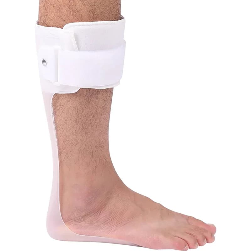 1 Pezzo Tutore per Piede Cadente, Ortesi Rigida Caviglia-Piede per Camminare con le Scarpe, Tutore Leggero e Resistente in Polietilene per Piede Cadente