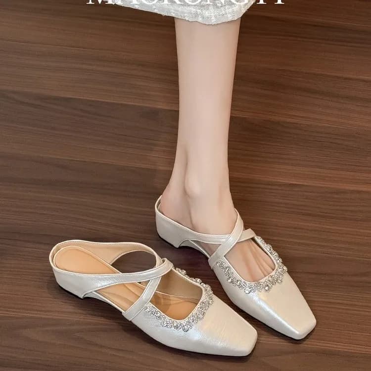 Square-toe and round-toe stylish slippers, French mule sandals 2026 new pearl cross rhinestone dress height-increasing